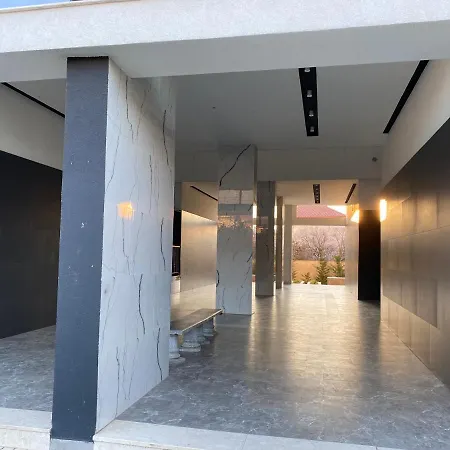 Apartman Jon's Duplex Tirana