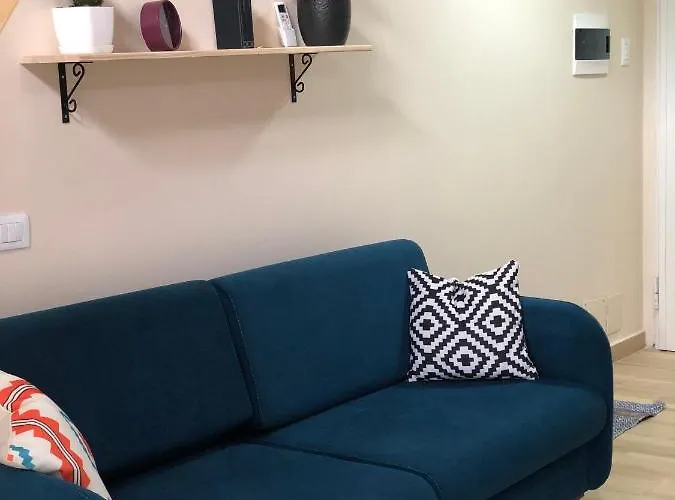 Appartement Jon's Duplex Tirana